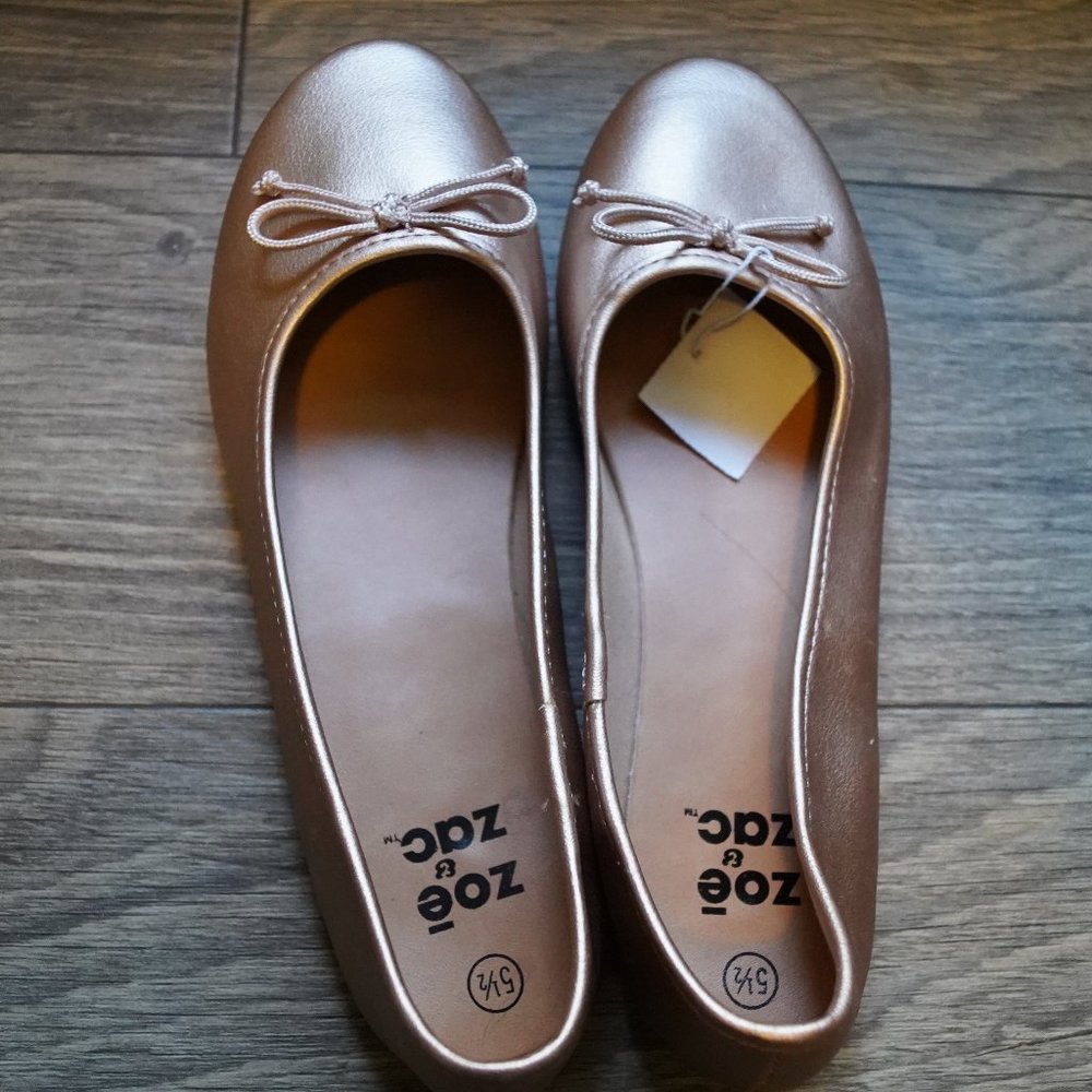 Girl's size 5.5 (Women's 7.5) rose gold flats NWT